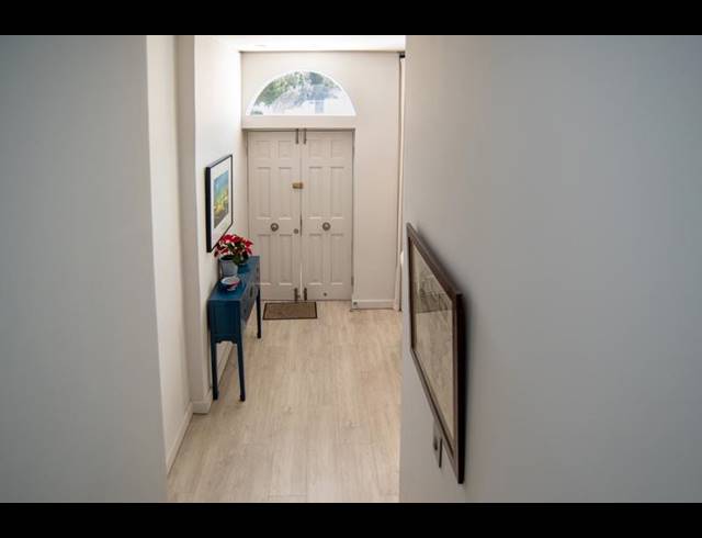 2 BEDROOM PROPERTY TO RENT IN GREEN POINT